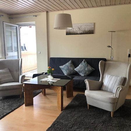 Ferienwohnung Am Gruenen Band Hellingen Exteriör bild